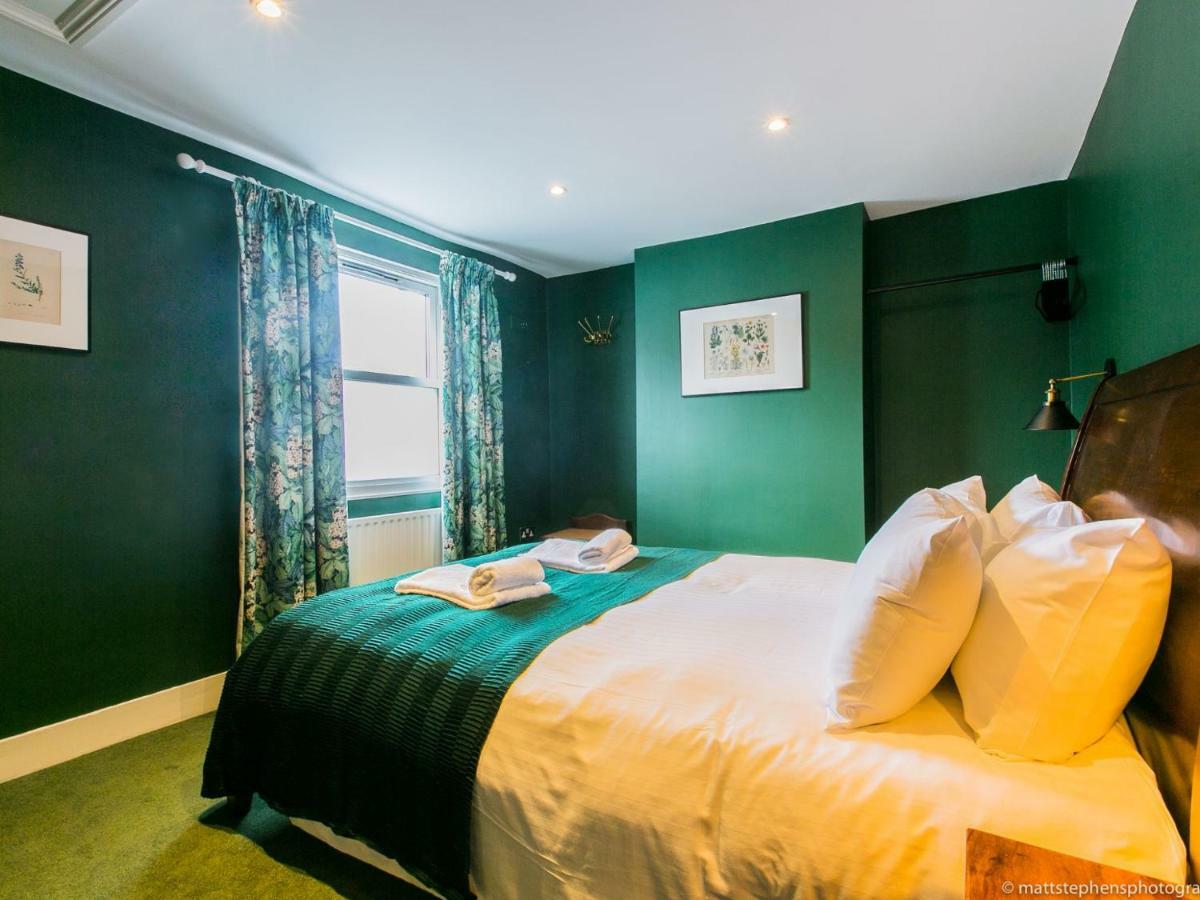 Exquisite 3bdr Botanical Oasis In Hove