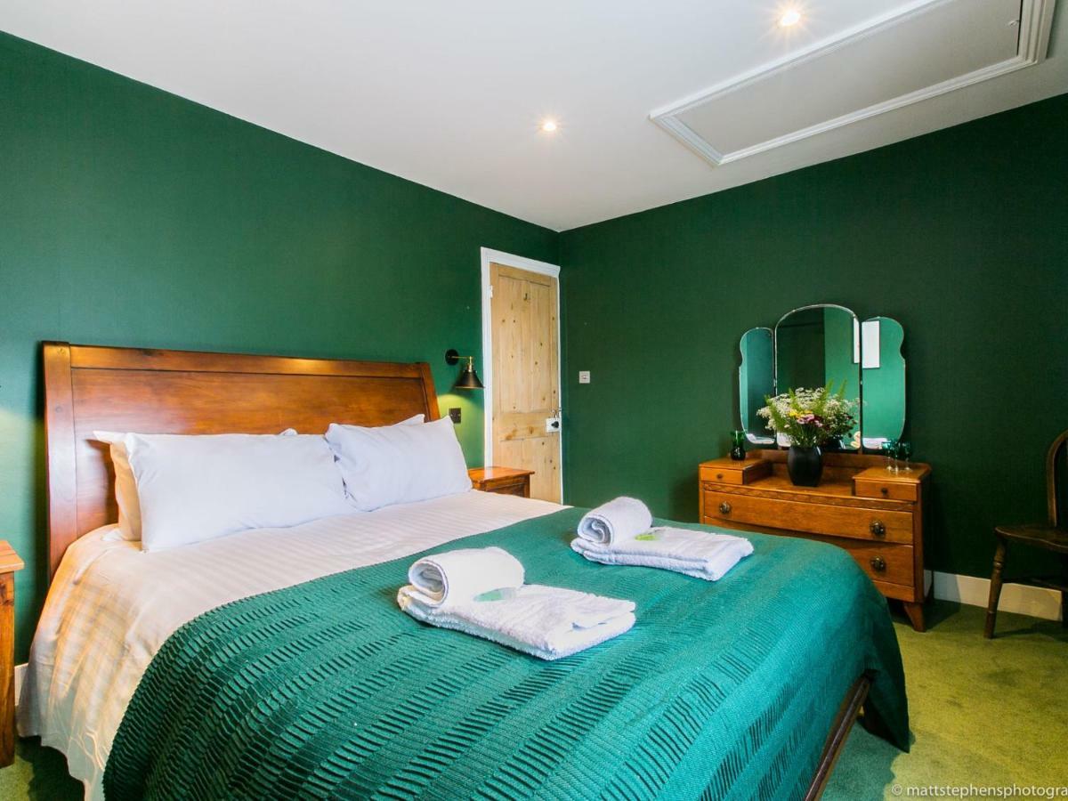 Exquisite 3bdr Botanical Oasis In Hove